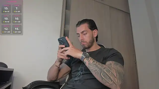 Axel  Blaze online show from 8, 5, 2026