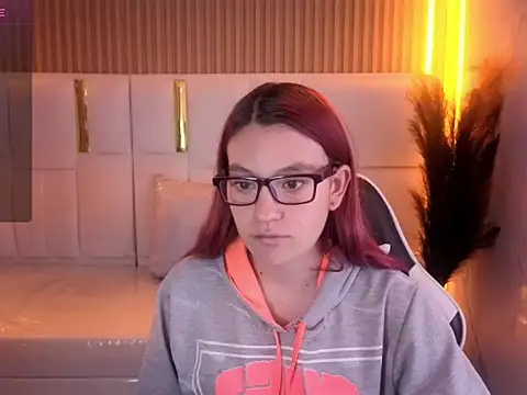 stefania tp online show from 10, 3, 2026