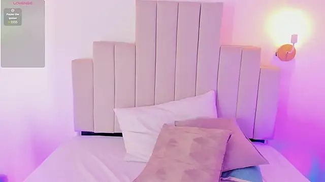 ElizabethBelle online show from 25, 3, 2026