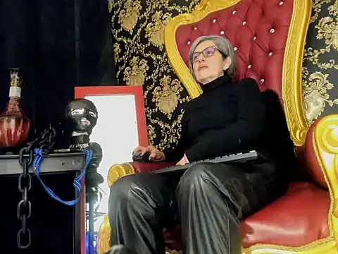 Snapshot of Hades_Lyra chatting on 9, 3, 2026 Hades Lyra online show from 9, 3, 2026