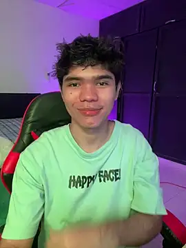 Camii pink online show from 4, 3, 2026