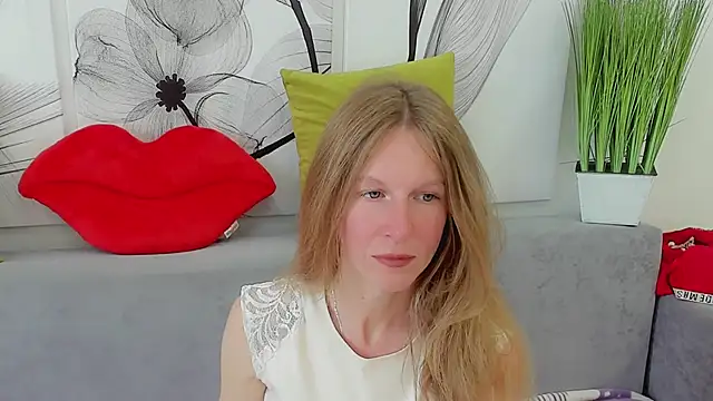 Snapshot of Mira_XOo chatting on 19, 6, 2026 Mira XOo online show from 19, 6, 2026