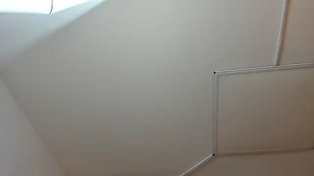 Scarlet 22  online show from 17, 3, 2026