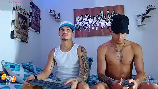 Snapshot of AdamsDvi chatting on 4, 3, 2026 AdamsDvi online show from 4, 3, 2026