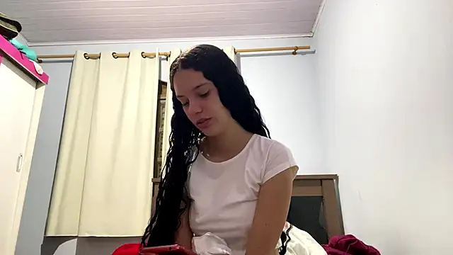 IvyDesirer online show from 18, 3, 2026