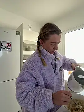 FitAnna online show from 9, 3, 2026