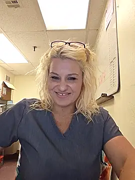 LadyB07 online show from 24, 6, 2026