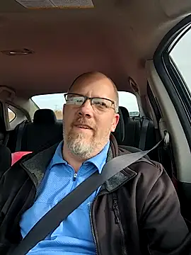 Snapshot of WorthingtonM3 chatting on 4, 3, 2026 WorthingtonM3 online show from 4, 3, 2026