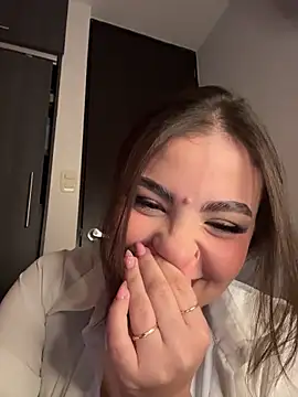 SamanthaValmont online show from 2, 7, 2026