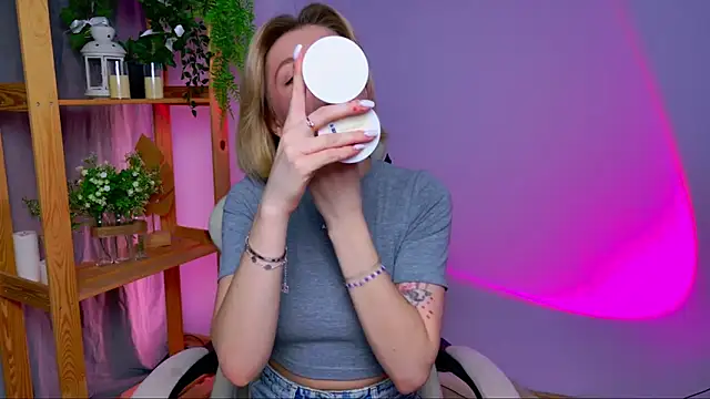 BalerinaCappuccino  online show from 17, 3, 2026