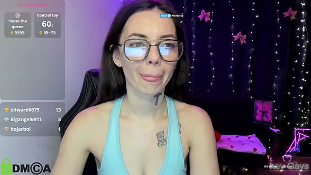 AlisMoonly online show from 15, 3, 2026