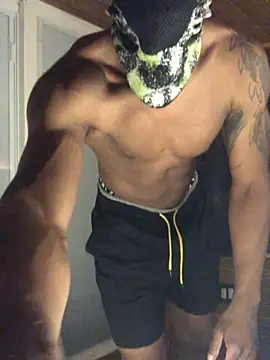 Snapshot of EricSwainn901 chatting on 9, 3, 2026 EricSwainn901 online show from 9, 3, 2026