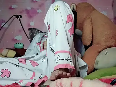 Snapshot of Angela203 chatting on 7, 3, 2026 Angela203 online show from 7, 3, 2026