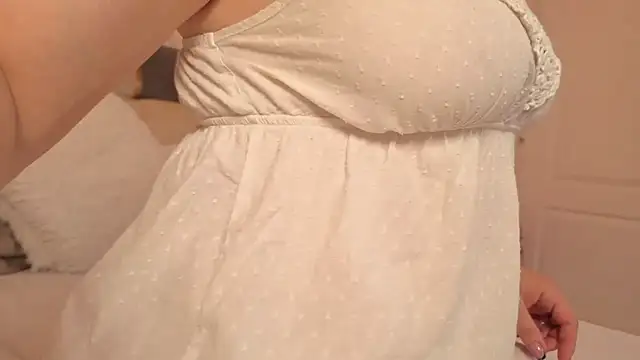 EmmaSeductionX online show from 30, 4, 2026