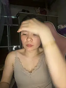 Snapshot of Ivy_Trix2 chatting on 31, 5, 2026 Ivy Trix2 online show from 31, 5, 2026