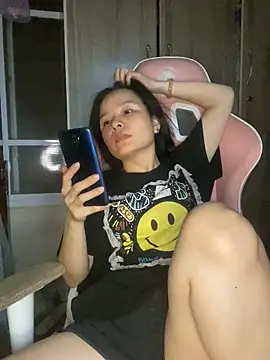 Snapshot of Ivy_Trix2 chatting on 17, 6, 2026 Ivy Trix2 online show from 17, 6, 2026