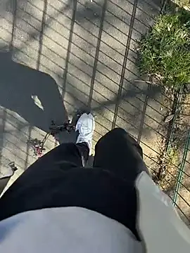 portostrip online show from 7, 4, 2026