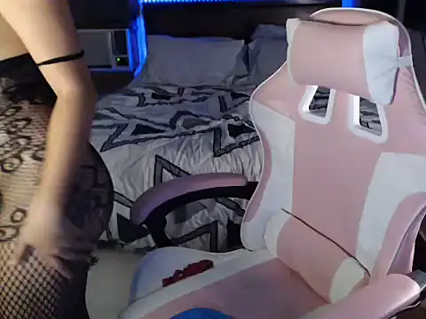 froxxy10 online show from 25, 3, 2026