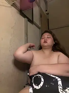 HotBig Momma online show from 18, 3, 2026