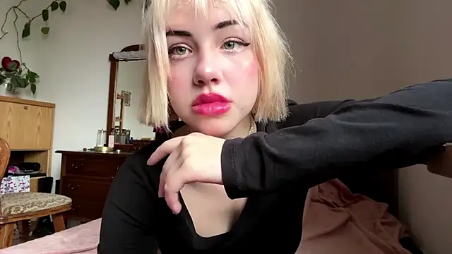 Snapshot of AmyTorry chatting on 16, 3, 2026 AmyTorry online show from 16, 3, 2026