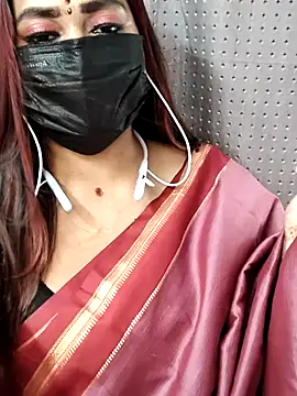 Cutie Nila online show from 16, 7, 2026