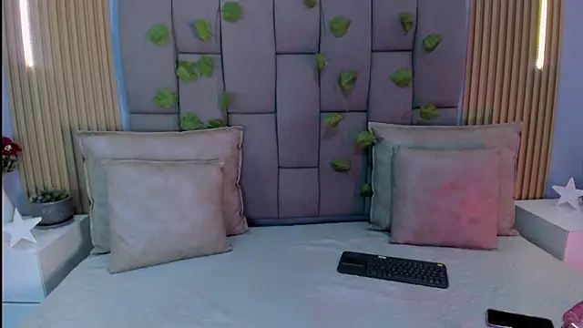 Snapshot of ValeriaRose_ chatting on 14, 3, 2026 ValeriaRose online show from 14, 3, 2026