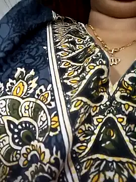 Snapshot of aisha_67 chatting on 14, 3, 2026 aisha 67 online show from 14, 3, 2026