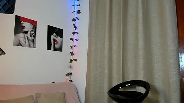 Rebeca Marchetti online show from 14, 7, 2026