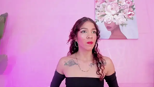 Snapshot of evelyn__rose1 chatting on 11, 3, 2026 evelyn rose1 online show from 11, 3, 2026