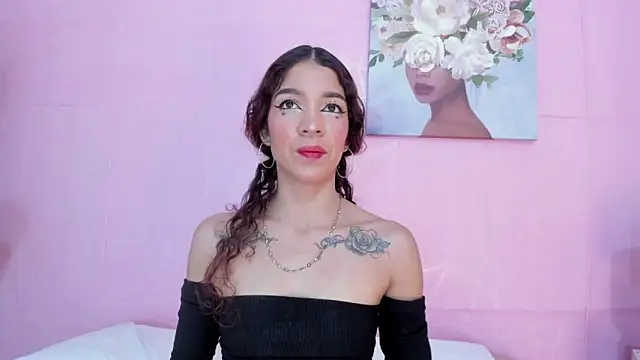 Snapshot of evelyn__rose1 chatting on 16, 3, 2026 evelyn rose1 online show from 16, 3, 2026