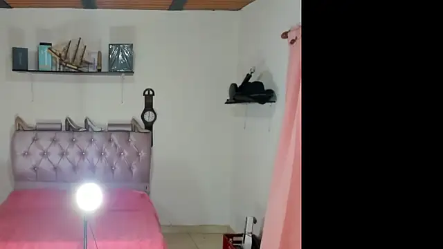 katleya funny online show from 1, 6, 2026