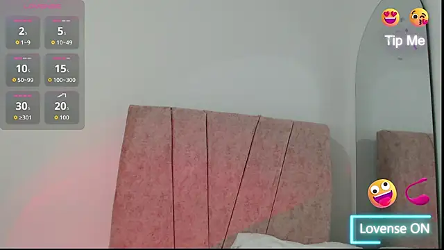 Lunitaboteroph online show from 17, 3, 2026