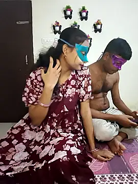 Sweet Cpl  online show from 15, 3, 2026