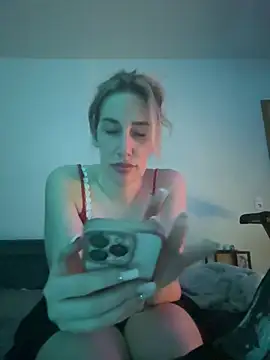 JuliaPrivat online show from 26, 2, 2026