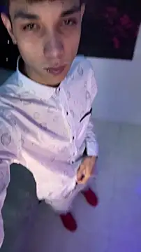 DiamondEssence online show from 24, 3, 2026