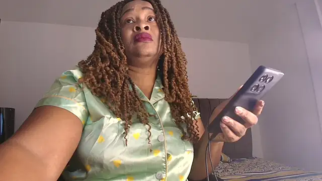 luxy benet online show from 10, 7, 2026