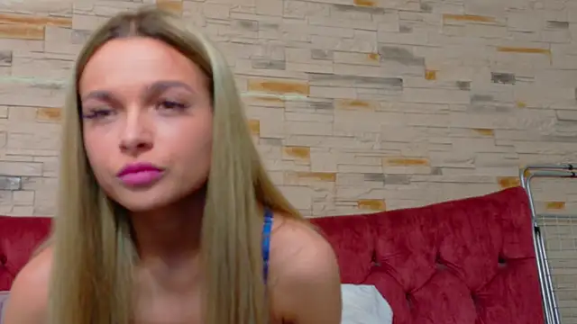 Snapshot of LannaSkyy chatting on 6, 3, 2026 LannaSkyy online show from 6, 3, 2026