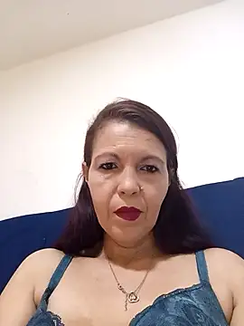 celeste kiss  online show from 18, 4, 2026