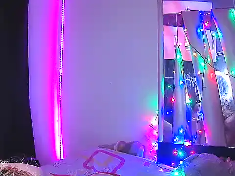 Snapshot of coconu052 chatting on 8, 3, 2026 coconu052 online show from 8, 3, 2026