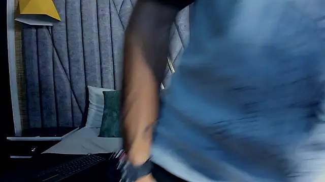 Snapshot of DanteLuxx chatting on 3, 3, 2026 DanteLuxx online show from 3, 3, 2026