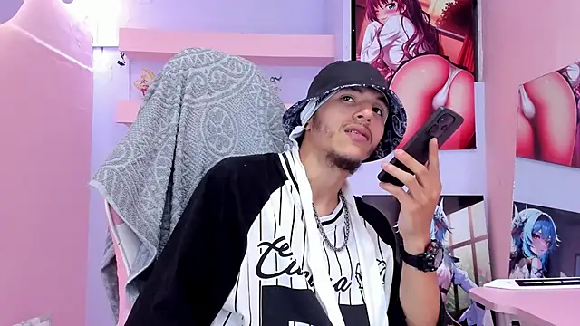 DanteLuxx online show from 29, 4, 2026