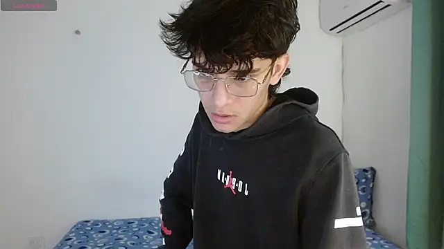 noah millerx online show from 5, 5, 2026