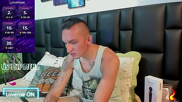 Snapshot of Mike_Waters chatting on 14, 3, 2026 Mike Waters online show from 14, 3, 2026