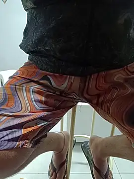 Snapshot of UrsoBissexualPauGrosso chatting on 3, 3, 2026 UrsoBissexualPauGrosso online show from 3, 3, 2026