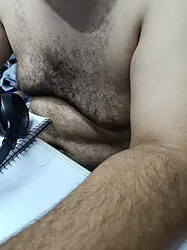 Snapshot of UrsoBissexualPauGrosso chatting on 6, 3, 2026 UrsoBissexualPauGrosso online show from 6, 3, 2026