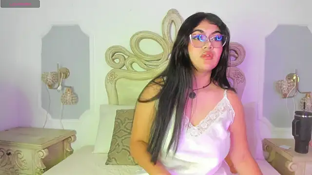 Snapshot of daphne_aris chatting on 14, 3, 2026 daphne aris online show from 14, 3, 2026