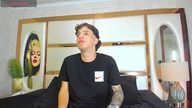 Snapshot of EXCLUSIVE8 chatting on 15, 3, 2026 EXCLUSIVE8 online show from 15, 3, 2026