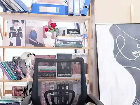 LeNaLyy online show from 14, 3, 2026