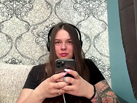 AkikoAnkrom online show from 15, 3, 2026