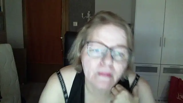 tina71707 online show from 18, 3, 2026